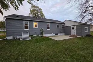 302 W Main St, Brownsdale, MN 55918 - Photo 2