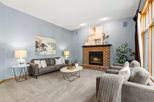 8441 W Lake Dr, Chanhassen, MN 55317 - Photo 16