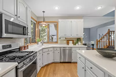 8441 W Lake Drive, Chanhassen, MN 55317 - Photo 4