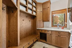8441 W Lake Dr, Chanhassen, MN 55317 - Photo 26