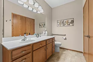 1880 3rd Ave NW, Rochester, MN 55901 - Photo 12