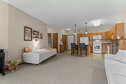 1880 3rd Avenue NW #318, Rochester, MN 55901 - Photo 8