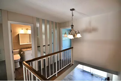 5845 Lake Curve Lane, Brooklyn Center, MN 55429 - Photo 6