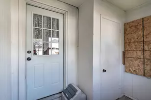 810 E Junius Ave, Fergus Falls, MN 56537 - Photo 14
