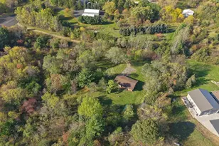 792 Holden Ln, Hudson, WI 54016 - Photo 32