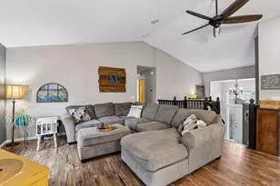 1519 Hidden Trail, Mayer, MN 55360 - Photo 4