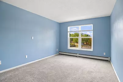 720 3rd Avenue NE #211, Minneapolis, MN 55413 - Photo 8