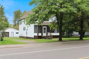 525 Chestnut Ave, Carlton, MN 55718 - Photo 1