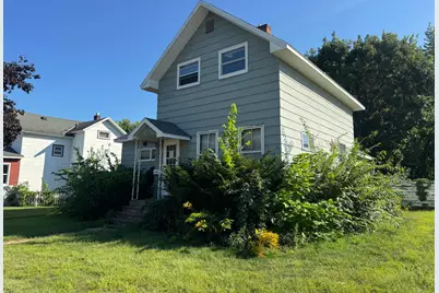 429 W Mark Street, Winona, MN 55987 - Photo 2