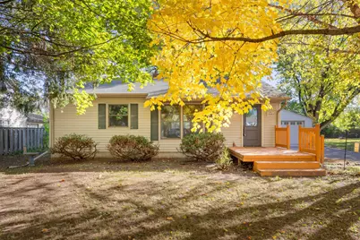 2938 Albert Street N, Roseville, MN 55113 - Photo 2