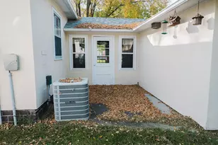 227 E 9th St, Blue Earth, MN 56013 - Photo 48