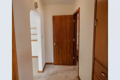 227 E 9th Street, Blue Earth, MN 56013 - Photo 16