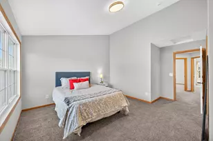 15777 Porchlight Ln, Eden Prairie, MN 55347 - Photo 18