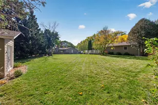 3230 Shadyview Ln N, Plymouth, MN 55447 - Photo 30