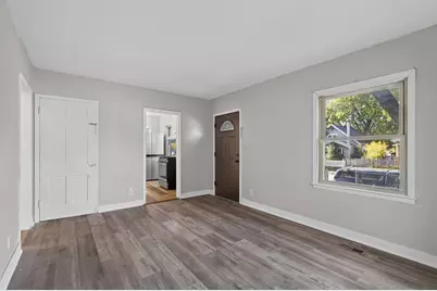 4822 Bryant Avenue N, Minneapolis, MN 55430 - Photo 4