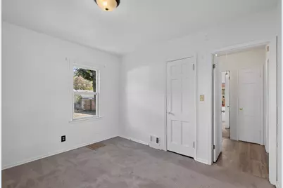 4822 Bryant Avenue N, Minneapolis, MN 55430 - Photo 10