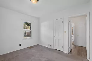 4822 Bryant Ave N, Minneapolis, MN 55430 - Photo 10