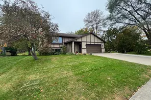 902 4th Ave NE, Little Falls, MN 56345 - Photo 2