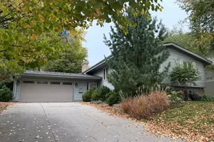 5616 Countryside Rd, Edina, MN 55436 - Photo 1