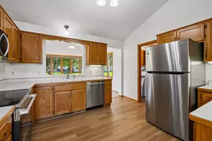 13137 Rose St NW, Coon Rapids, MN 55448 - Photo 20