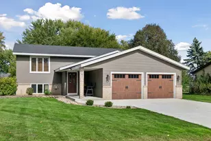 2621 Emerald Ln, Shakopee, MN 55379 - Photo 1