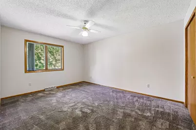 2621 Emerald Lane, Shakopee, MN 55379 - Photo 18