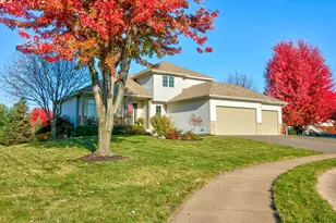 12778 Westwind Ct, Lindstrom, MN 55045 - Photo 1