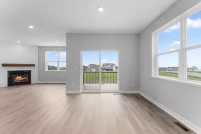 2141 Bluff Heights Drive, Shakopee, MN 55379 - Photo 14