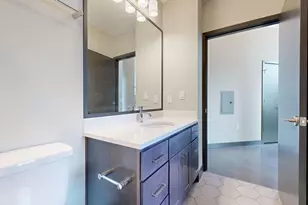 1010 S 7th St, Minneapolis, MN 55415 - Photo 10