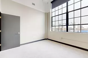 1010 S 7th St, Minneapolis, MN 55415 - Photo 14