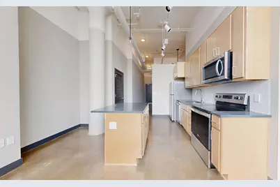 1010 S 7th Street #425, Minneapolis, MN 55415 - Photo 6