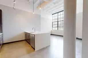 1010 S 7th St, Minneapolis, MN 55415 - Photo 14