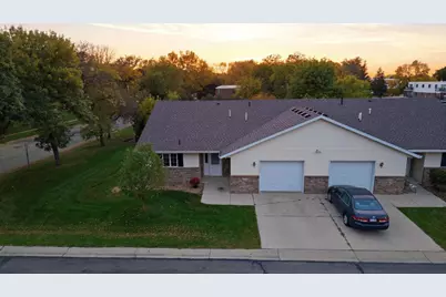 324 Valley View Drive SE, Willmar, MN 56201 - Photo 22