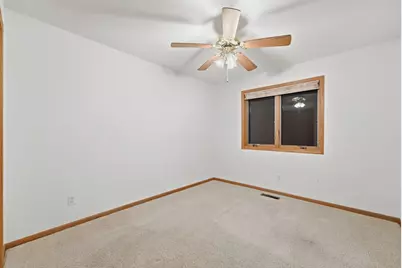 324 Valley View Drive SE, Willmar, MN 56201 - Photo 16