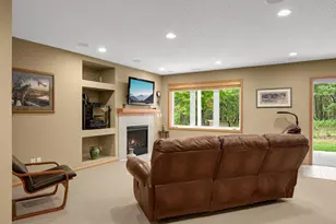 2321 Glacier Way, Hastings, MN 55033 - Photo 28