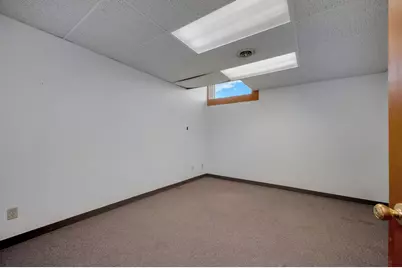 301 Downtown Plaza, Fairmont, MN 56031 - Photo 22