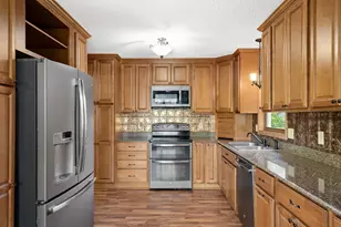 9500 99th Pl N, Maple Grove, MN 55369 - Photo 10