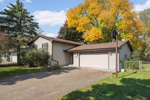 9500 99th Pl N, Maple Grove, MN 55369 - Photo 1
