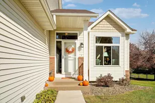 9736 Evergreen Ave N, Brooklyn Park, MN 55443 - Photo 2