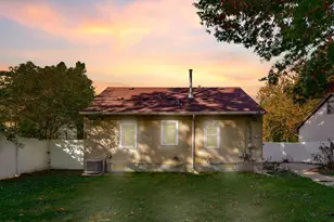 5134 Morgan Ave N, Minneapolis, MN 55430 - Photo 26