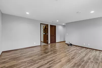 1803 Morning Glory Drive, River Falls, WI 54022 - Photo 30