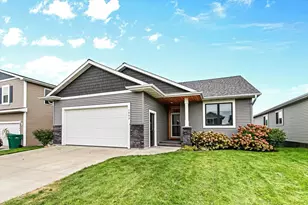 1803 Morning Glory Dr, River Falls, WI 54022 - Photo 1
