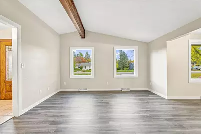 651 Sunset Lane N, Cambridge, MN 55008 - Photo 10