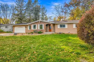 651 Sunset Ln N, Cambridge, MN 55008 - Photo 2