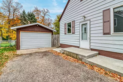 1507 Lynn Avenue, Detroit Lakes, MN 56501 - Photo 2