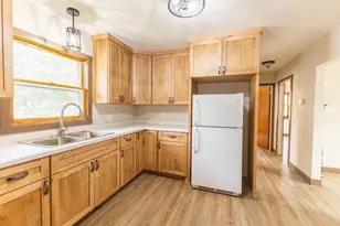 323 Main Street NW, Menahga, MN 56464 - Photo 6
