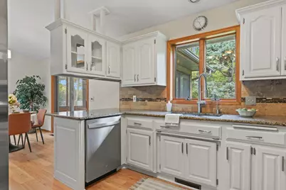 1921 Linda Lane, Saint Cloud, MN 56301 - Photo 12