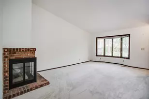 472 W Eagle Lake Dr, Maple Grove, MN 55369 - Photo 32