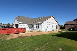 1615 Squirrel Way, New Richmond, WI 54017 - Photo 6