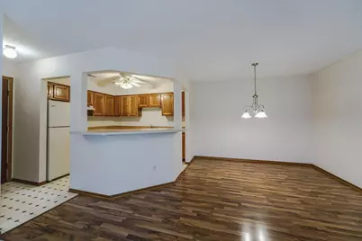 20300 Hunter Court, Lakeville, MN 55044 - Photo 12